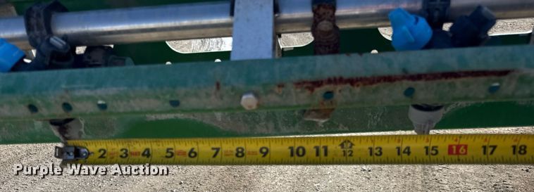 image for item DU3316 2017 John Deere R4045 sprayer