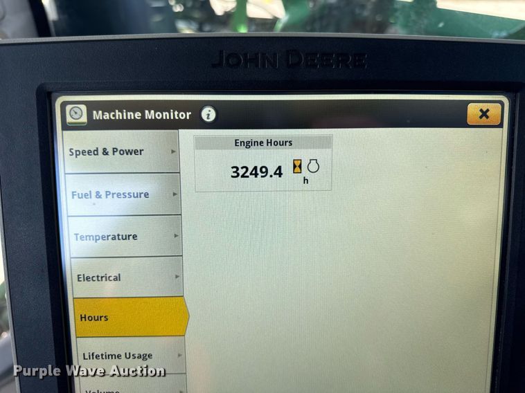 image for item DU3316 2017 John Deere R4045 sprayer