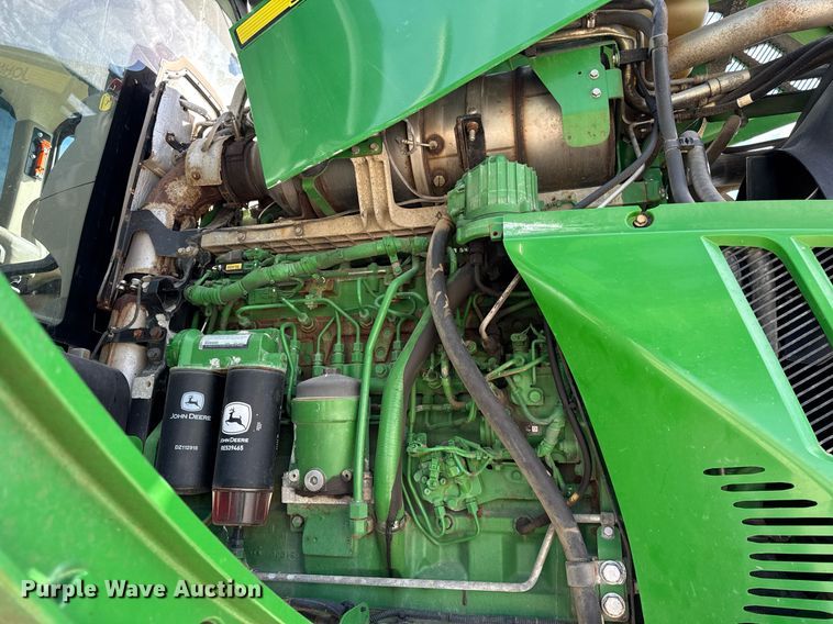 image for item DU3316 2017 John Deere R4045 sprayer