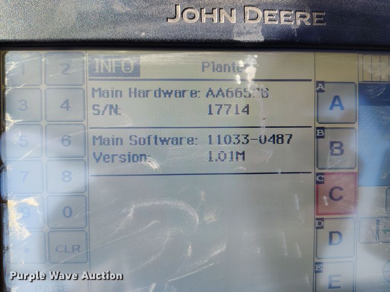 image for item DV6580 2007 John Deere 1770NT no-till planter