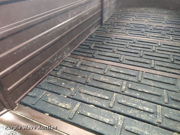 image for item DV6659 2020 Grupo Remolques Del Norte livestock trailer