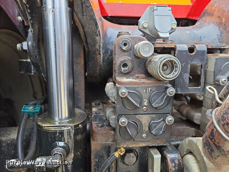 image for item DW3121 2004 Case IH Magnum MX285 MFWD tractor