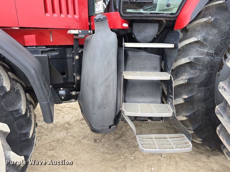 image for item DW3121 2004 Case IH Magnum MX285 MFWD tractor