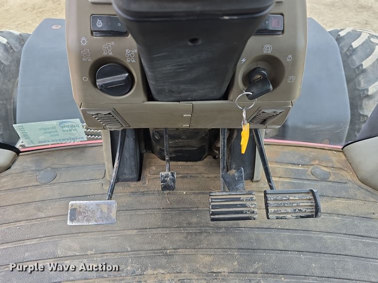 image for item DW3121 2004 Case IH Magnum MX285 MFWD tractor