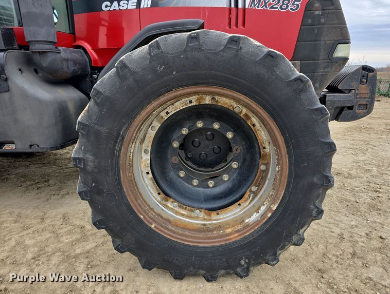 image for item DW3121 2004 Case IH Magnum MX285 MFWD tractor
