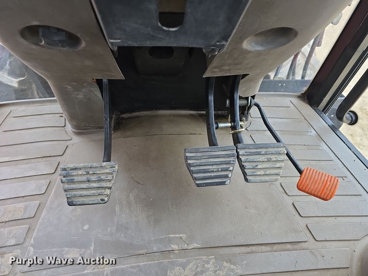 image for item DW3122 2005 Case IH Maxxum MXM155 MFWD tractor