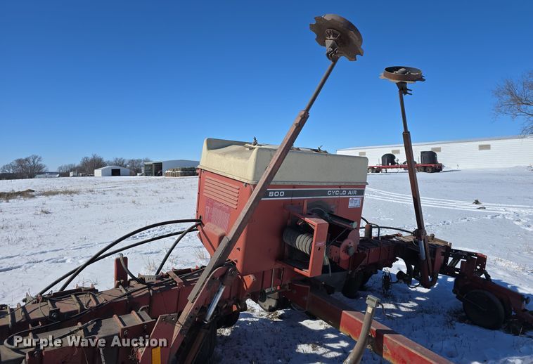 image for item DW3143 International Harvester Cyclo Air 800 planter