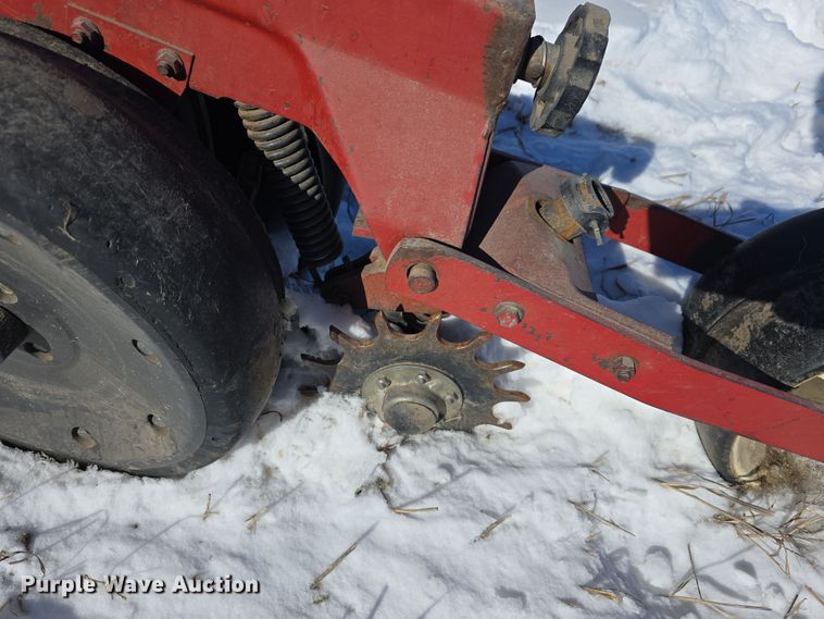 image for item DW3143 International Harvester Cyclo Air 800 planter