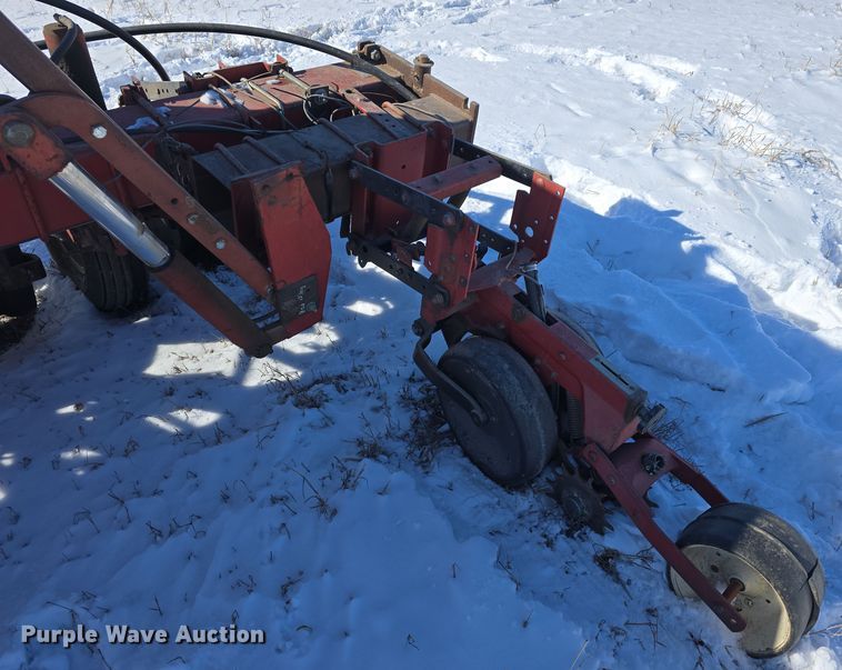 image for item DW3143 International Harvester Cyclo Air 800 planter