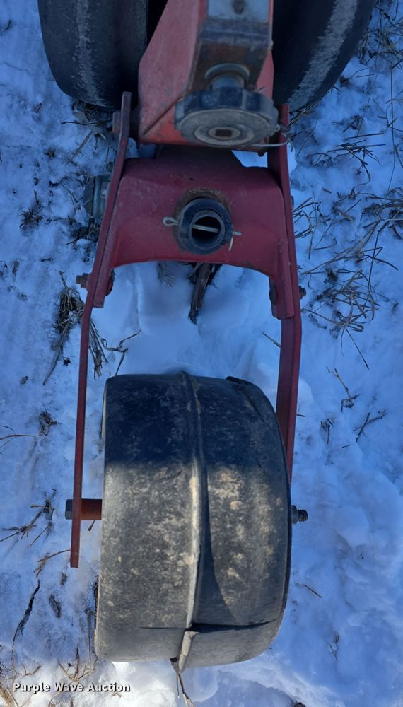 image for item DW3143 International Harvester Cyclo Air 800 planter