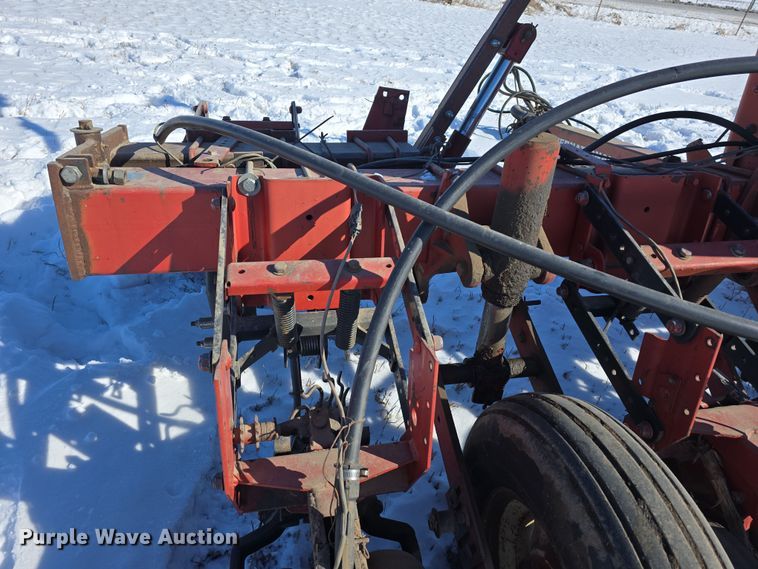 image for item DW3143 International Harvester Cyclo Air 800 planter