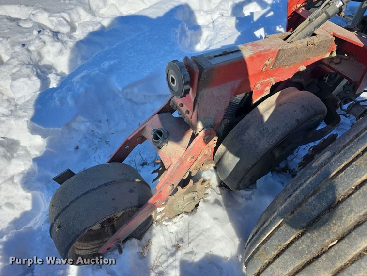 image for item DW3143 International Harvester Cyclo Air 800 planter