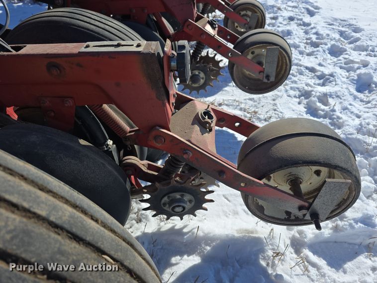 image for item DW3143 International Harvester Cyclo Air 800 planter