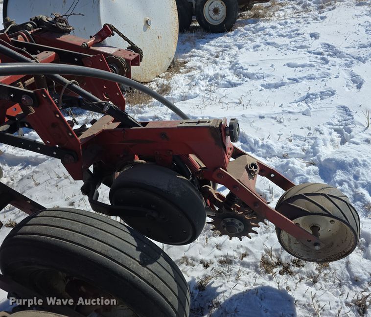 image for item DW3143 International Harvester Cyclo Air 800 planter