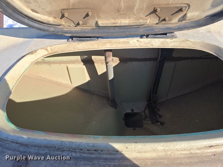 image for item DW3143 International Harvester Cyclo Air 800 planter