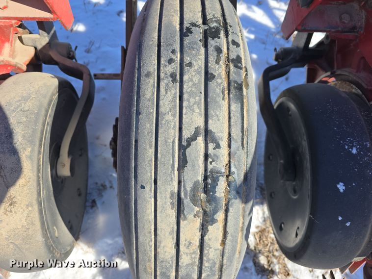 image for item DW3143 International Harvester Cyclo Air 800 planter