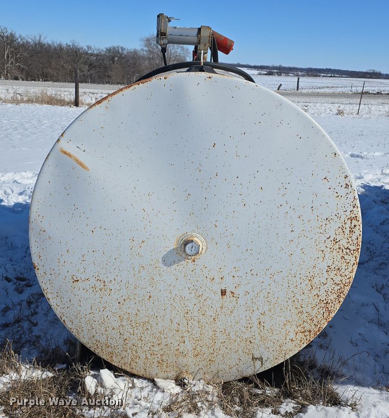 image for item DW3144 Fuel tank