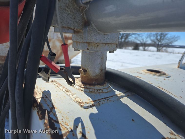 image for item DW3144 Fuel tank