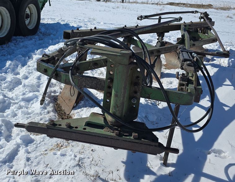 image for item DW3146 John Deere five bottom plow