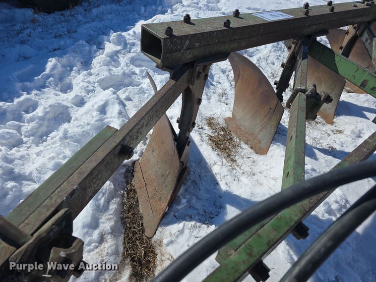 image for item DW3146 John Deere five bottom plow
