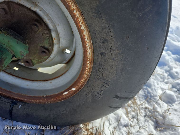 image for item DW3146 John Deere five bottom plow