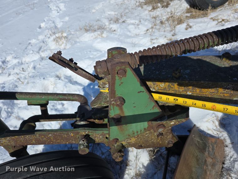 image for item DW3146 John Deere five bottom plow