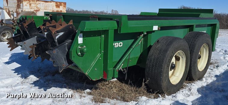 image for item DW3147 Pik Rite 790 Hydra-Ram manure spreader