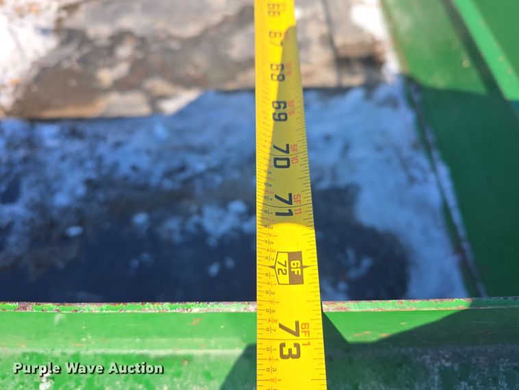 image for item DW3147 Pik Rite 790 Hydra-Ram manure spreader