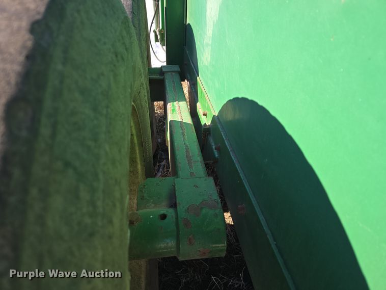 image for item DW3147 Pik Rite 790 Hydra-Ram manure spreader