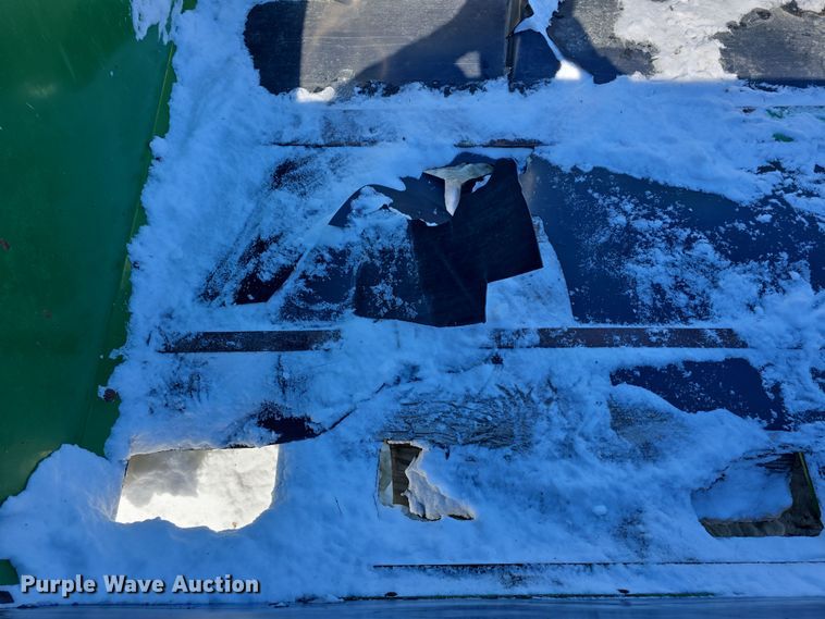 image for item DW3148 Pik Rite 790 Hydra-Ram manure spreader