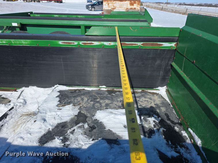 image for item DW3148 Pik Rite 790 Hydra-Ram manure spreader