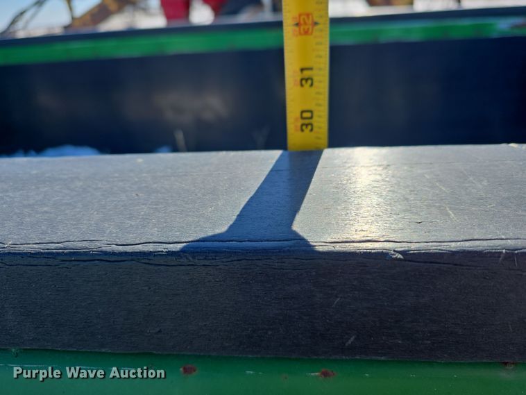 image for item DW3148 Pik Rite 790 Hydra-Ram manure spreader