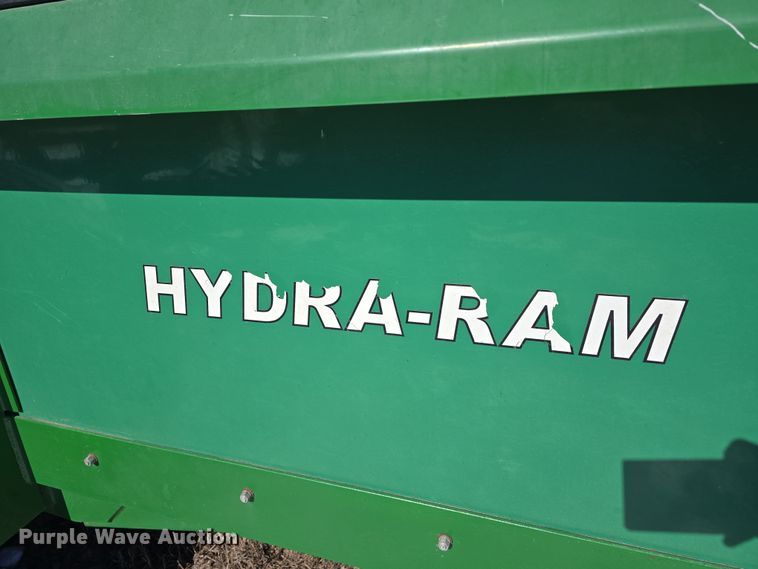 image for item DW3148 Pik Rite 790 Hydra-Ram manure spreader