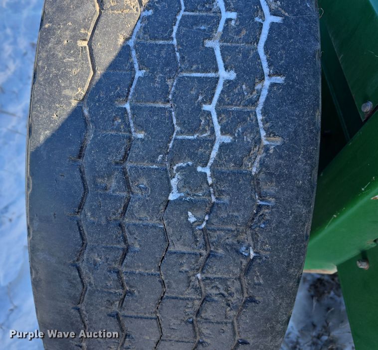 image for item DW3148 Pik Rite 790 Hydra-Ram manure spreader