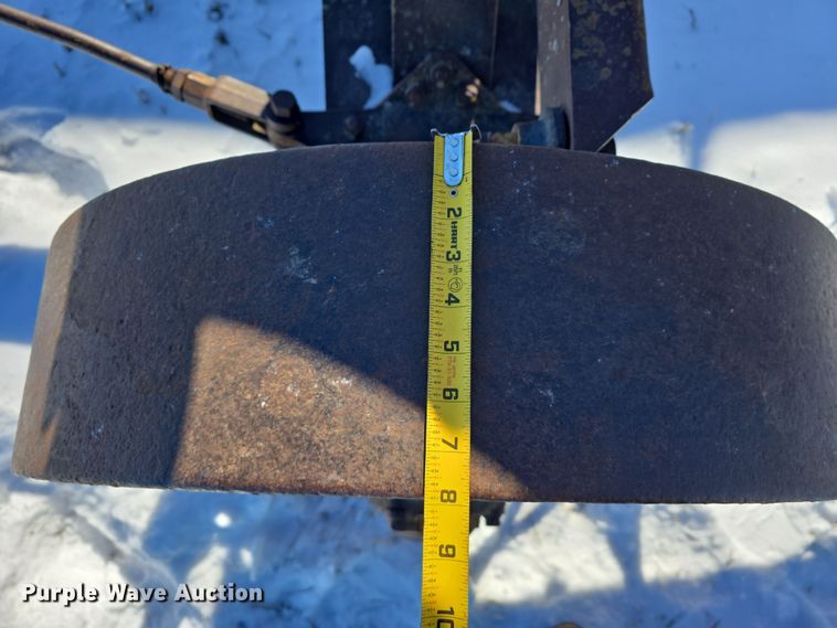 image for item DW3149 Caterpillar pull type grader