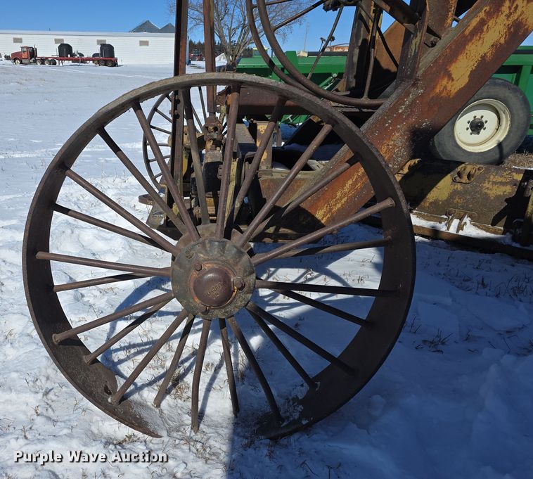 image for item DW3149 Caterpillar pull type grader