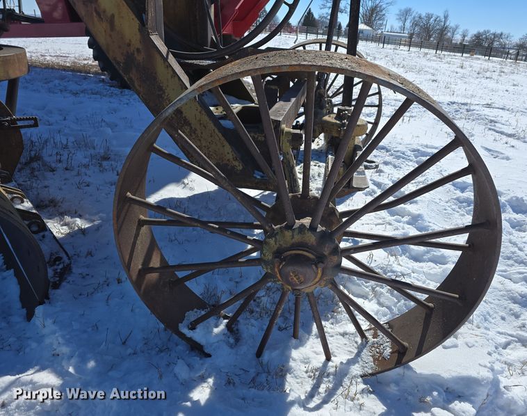 image for item DW3149 Caterpillar pull type grader