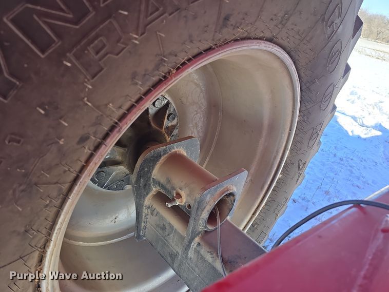 image for item DW3150 Demco 850 grain cart