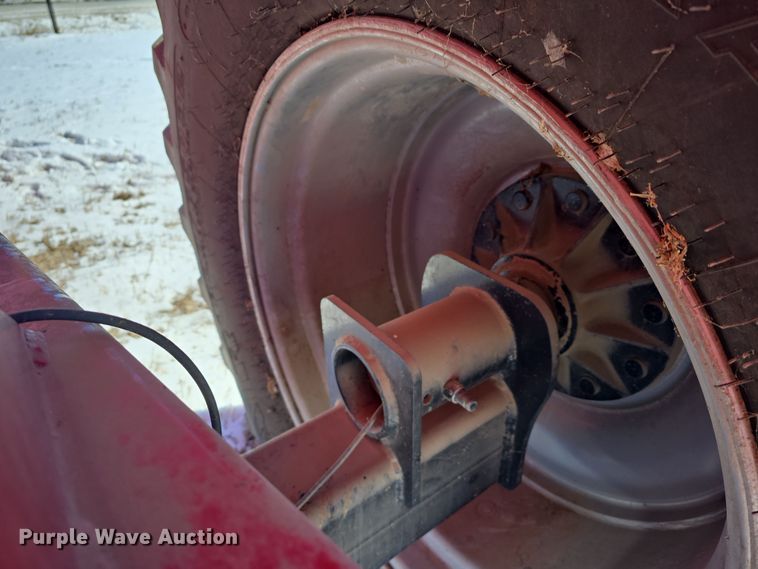 image for item DW3150 Demco 850 grain cart