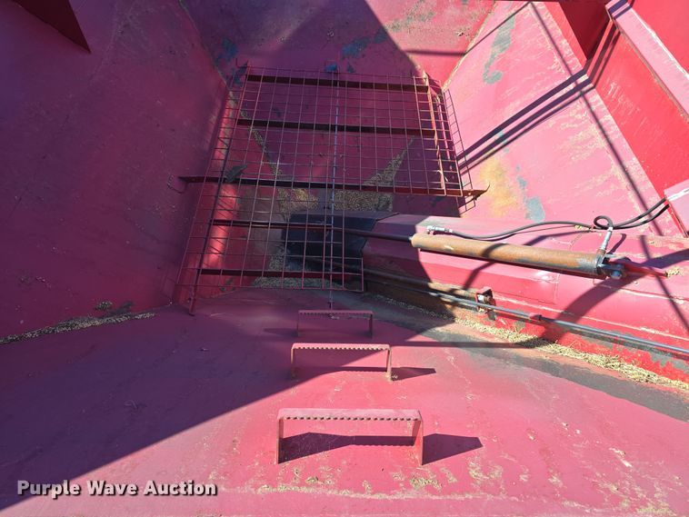 image for item DW3150 Demco 850 grain cart