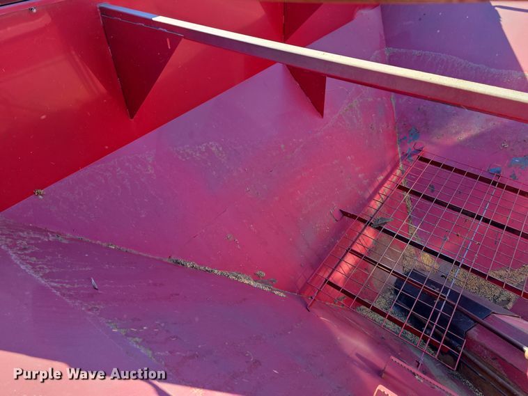 image for item DW3150 Demco 850 grain cart