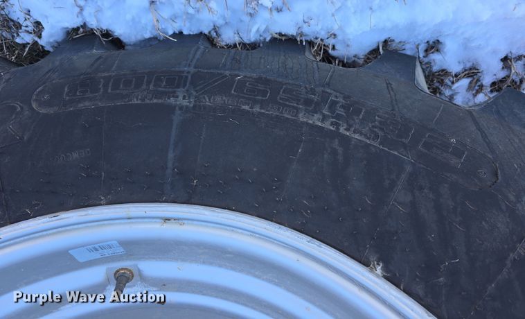 image for item DW3150 Demco 850 grain cart