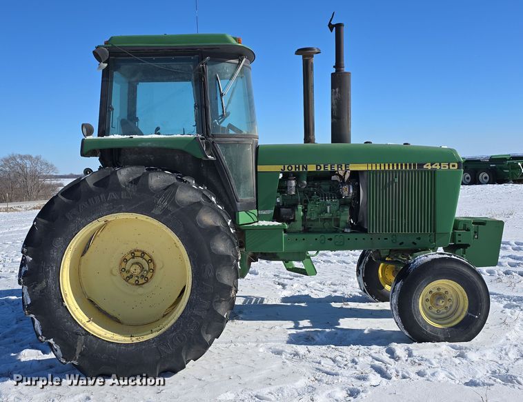 image for item DW3151 1984 John Deere 4450 tractor