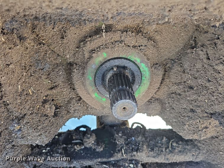 image for item DW3151 1984 John Deere 4450 tractor