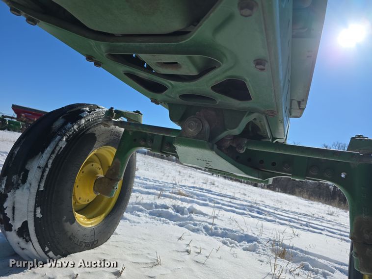 image for item DW3151 1984 John Deere 4450 tractor