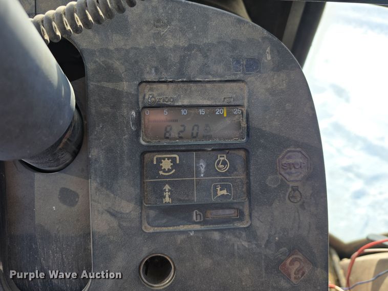 image for item DW3151 1984 John Deere 4450 tractor