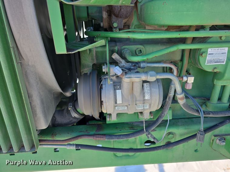 image for item DW3151 1984 John Deere 4450 tractor