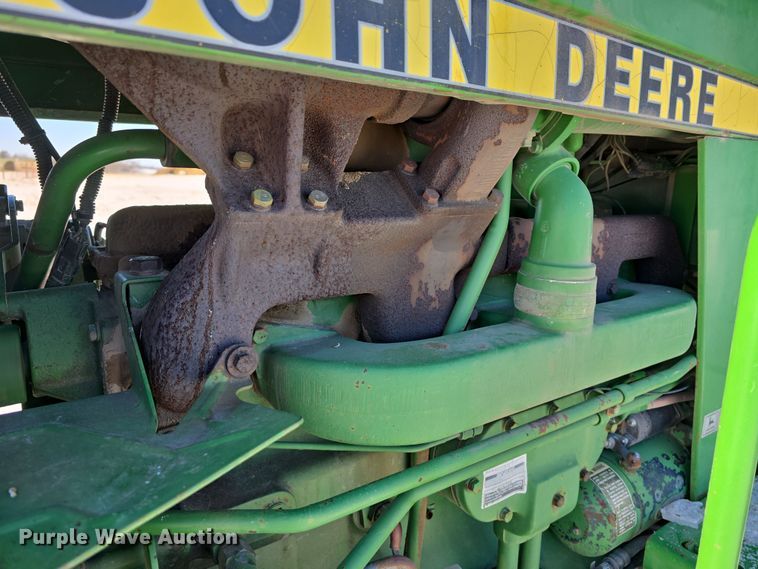 image for item DW3151 1984 John Deere 4450 tractor