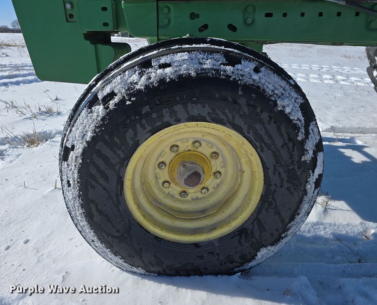 image for item DW3151 1984 John Deere 4450 tractor