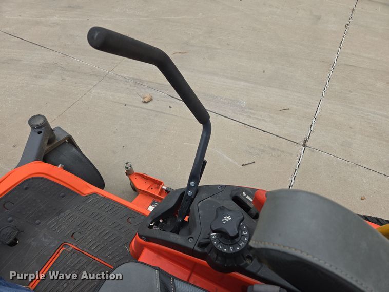 image for item DW8538 2022 Kubota ZD1211 ZTR lawn mower